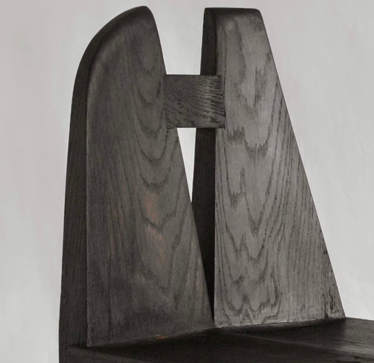 Afra chair