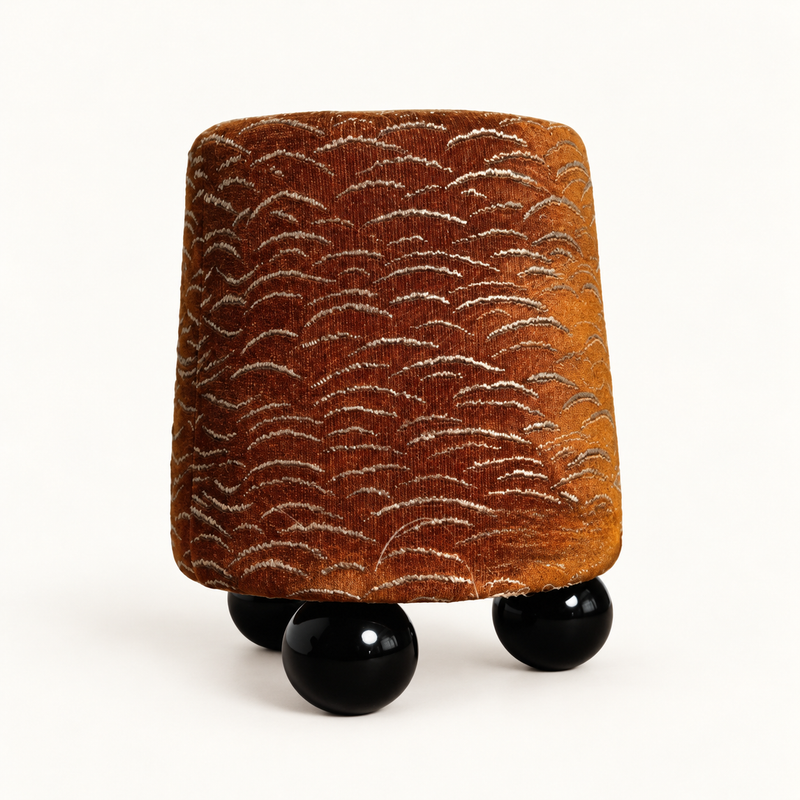 ONDINA - pouffe with wave pattern