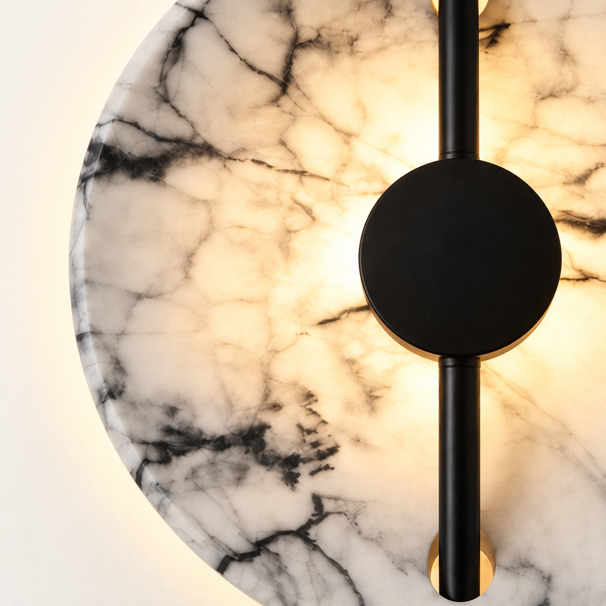 Riga - wandlamp met metaal en marmer - detail